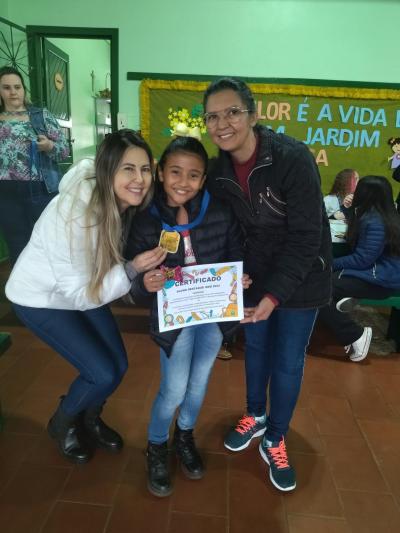 Escola Padre Gerson Galvino de Laranjeiras entrega Certificados e Medalhas aos Alunos Pelo 1º Lugar no IDEB 2024